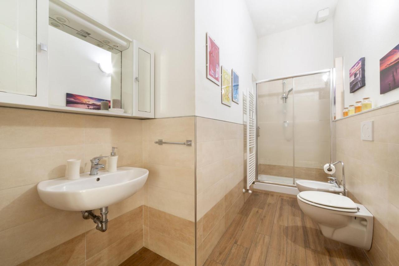 Stil Novo Flat Easy-walking From Station Appartamento Firenze